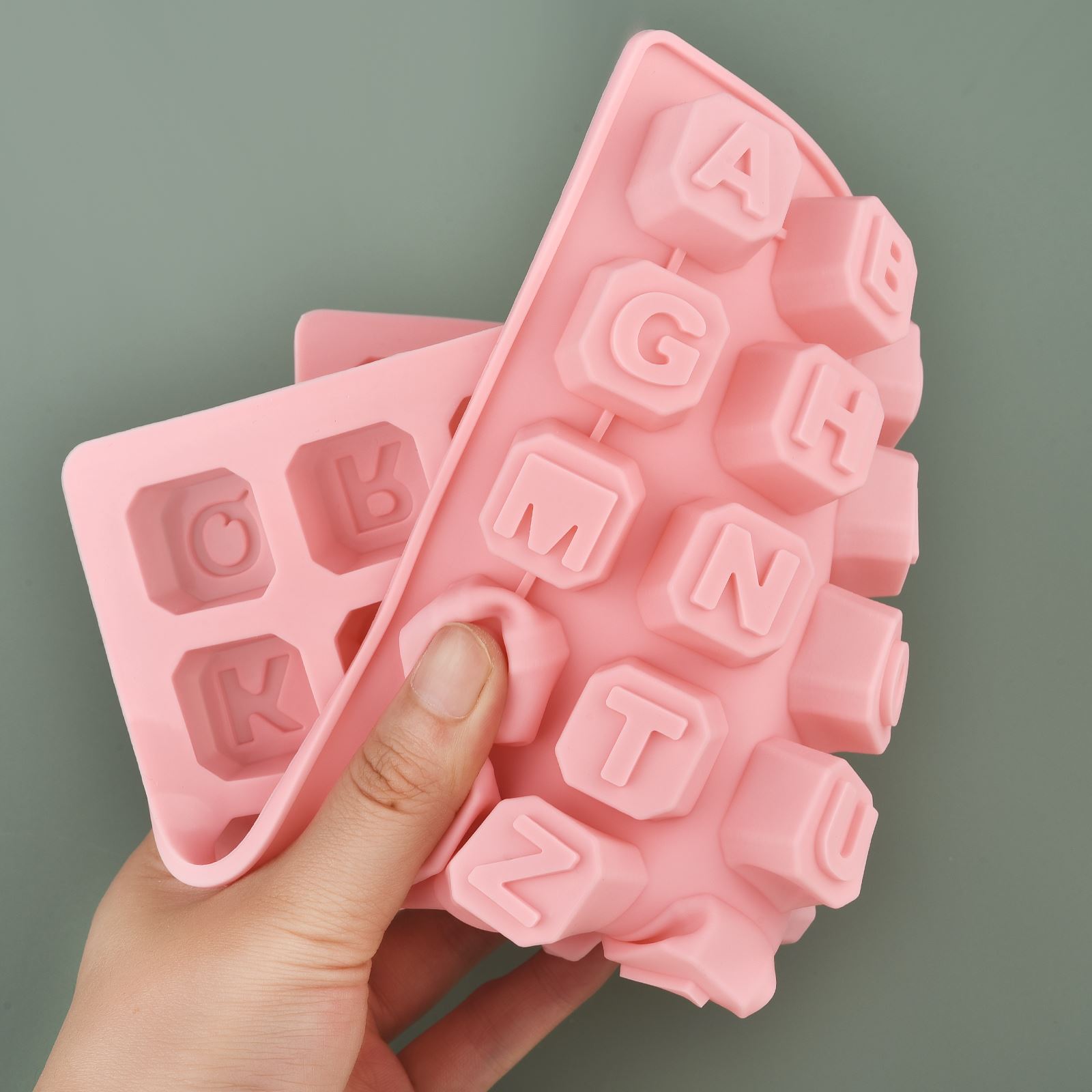48 Letter Enghish Alphabet let - Soap Making Gloves recension och pris
