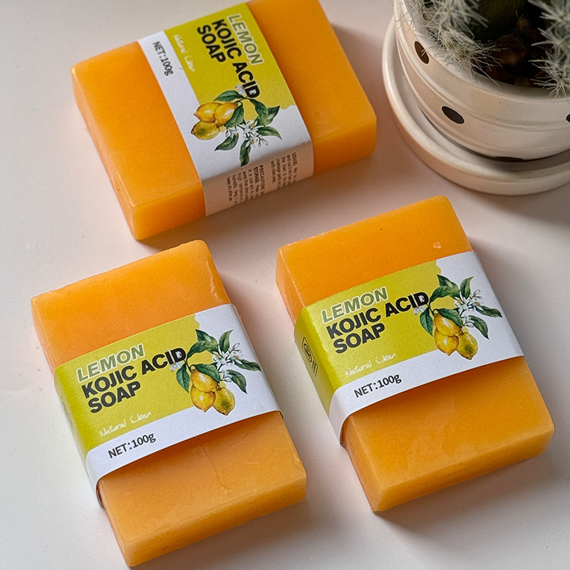 Handmade Kojic Acid Soap with  - Essential Oil Soap recension och pris